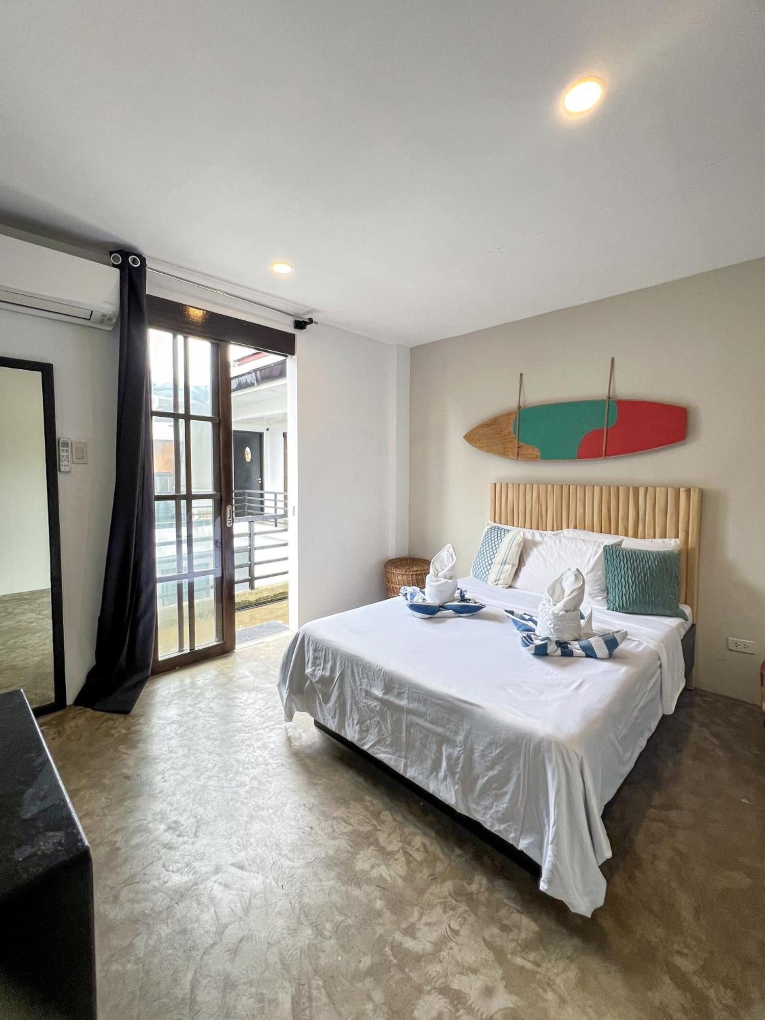 Siargao Bed And Brewery Otel General Luna  Dış mekan fotoğraf